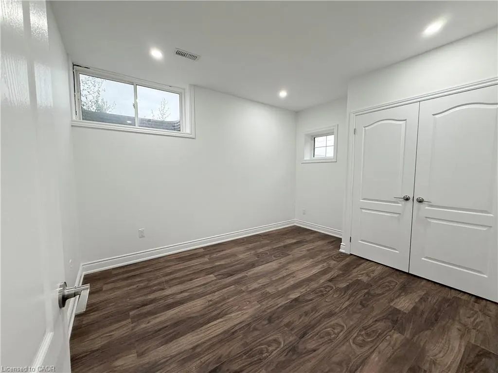 685 Thomas Slee Drive, #Basement