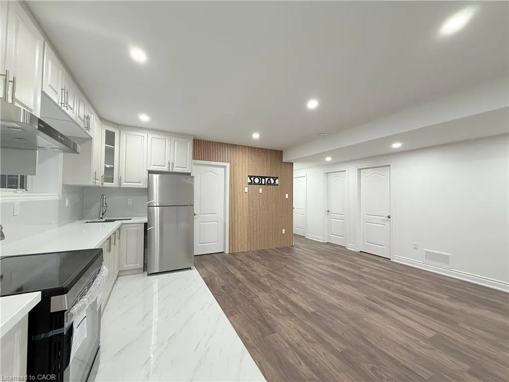 685 Thomas Slee Drive, #Basement