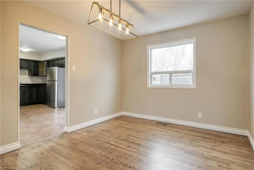 113 Beverly Street, #MAIN FLOOR
