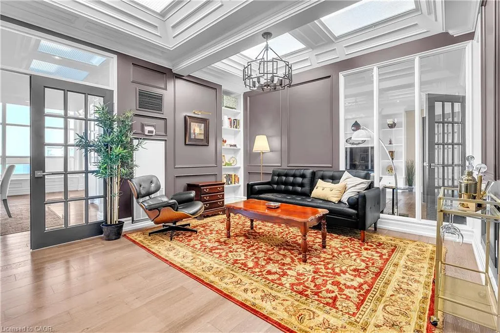 1237 North Shore Boulevard E, #1201