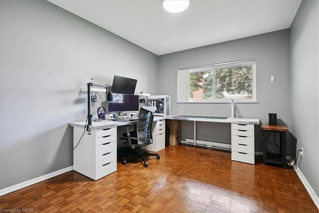 11 Woodman Drive S, #102