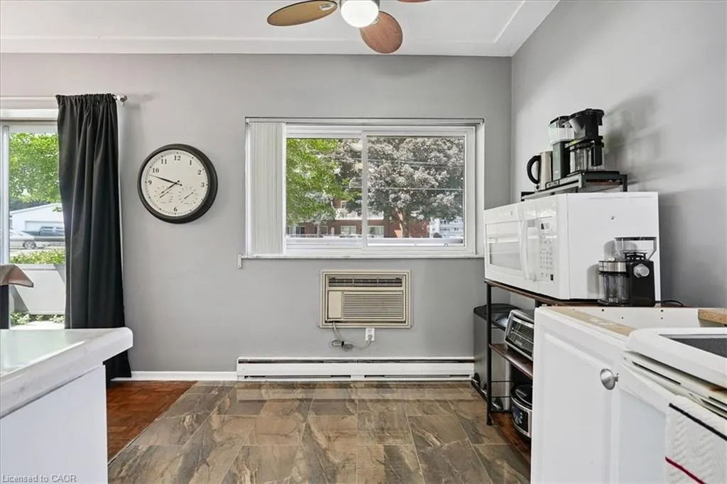11 Woodman Drive S, #102