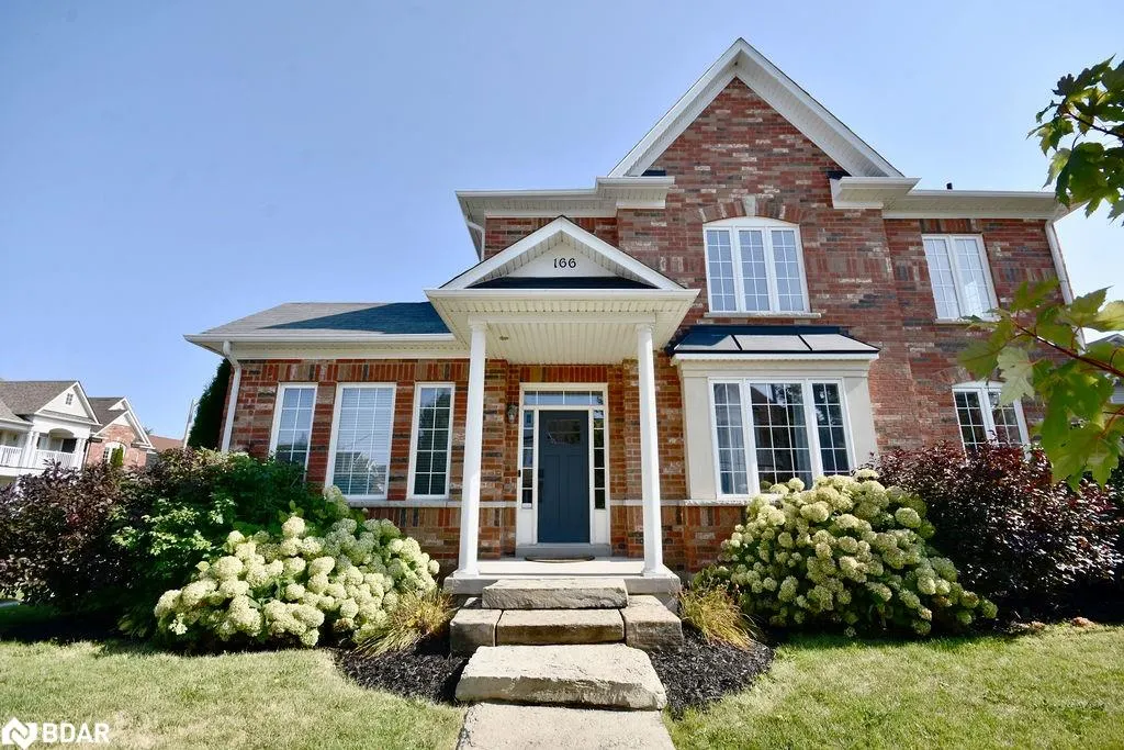 166 Succession Crescent