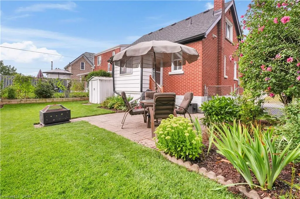 142 Lancaster Street W