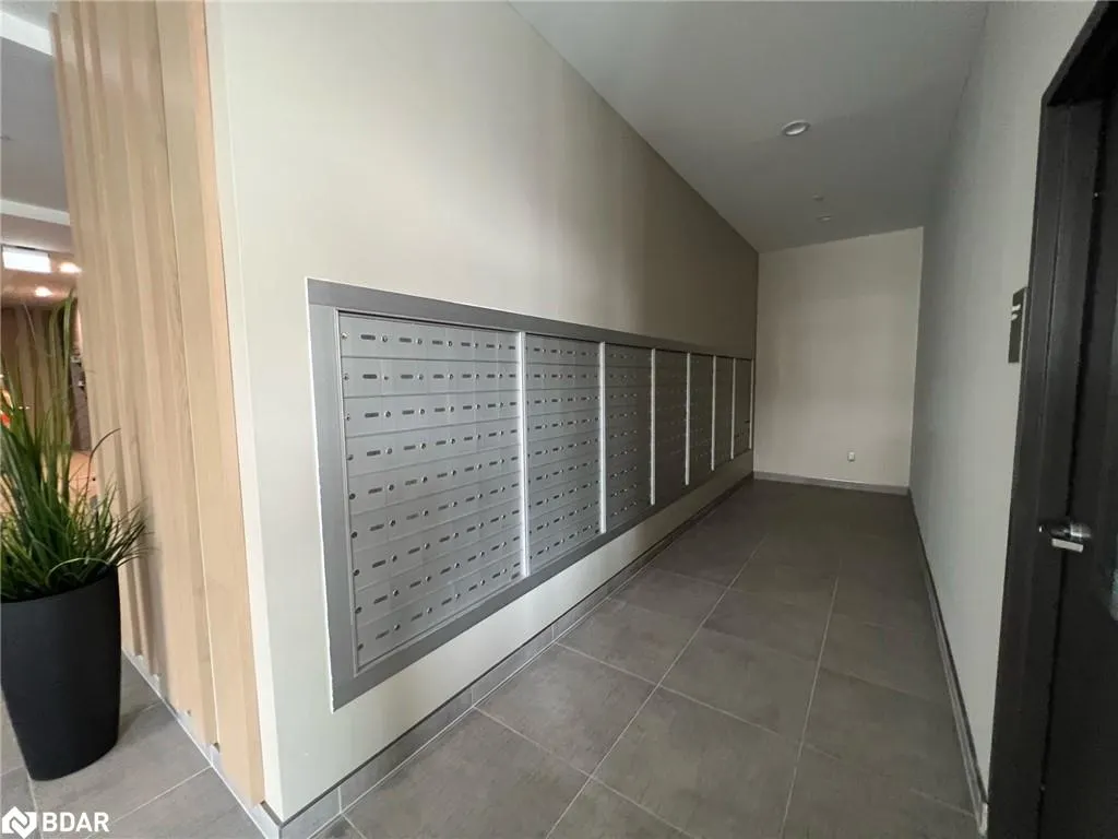 108 Garment Street, #909