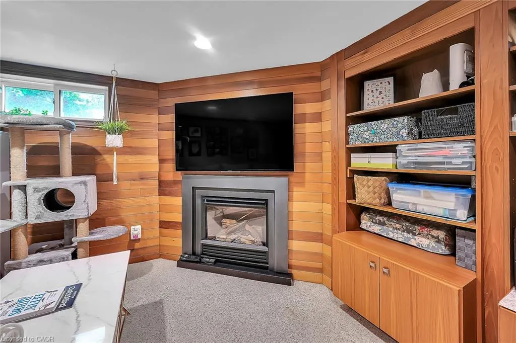 304 Glenholme Avenue