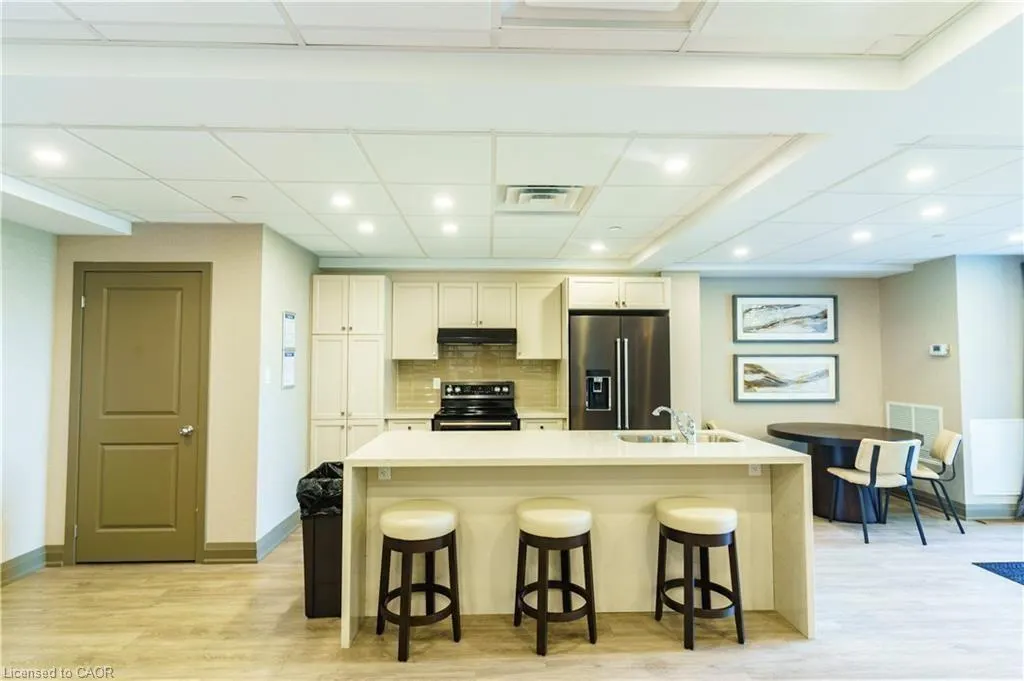 101 Shoreview Place, #135
