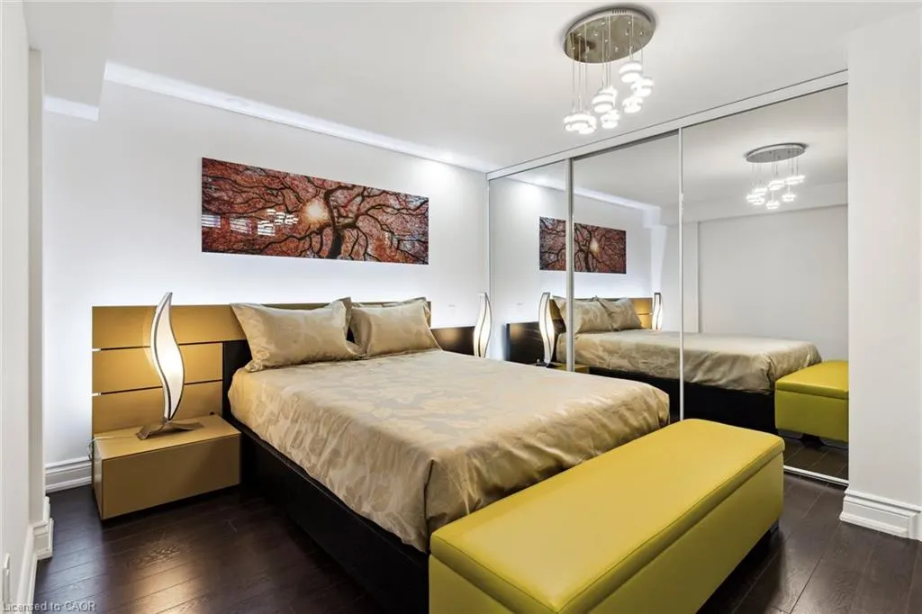 23 Steepleview Court