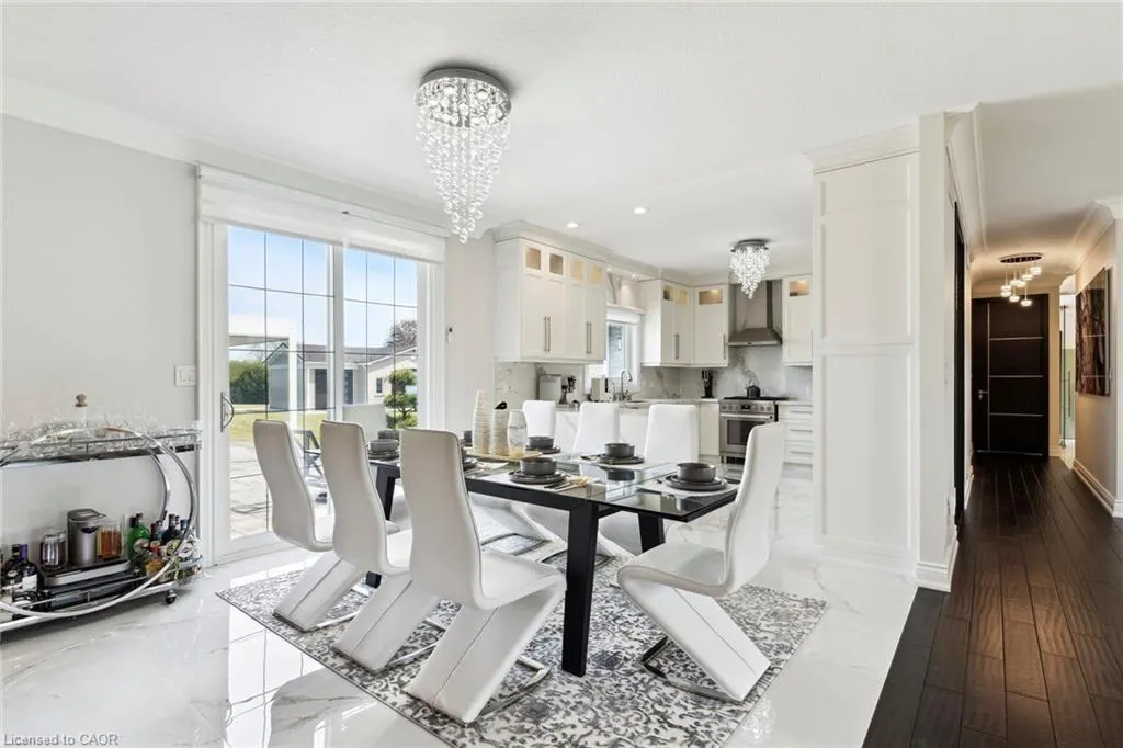 23 Steepleview Court
