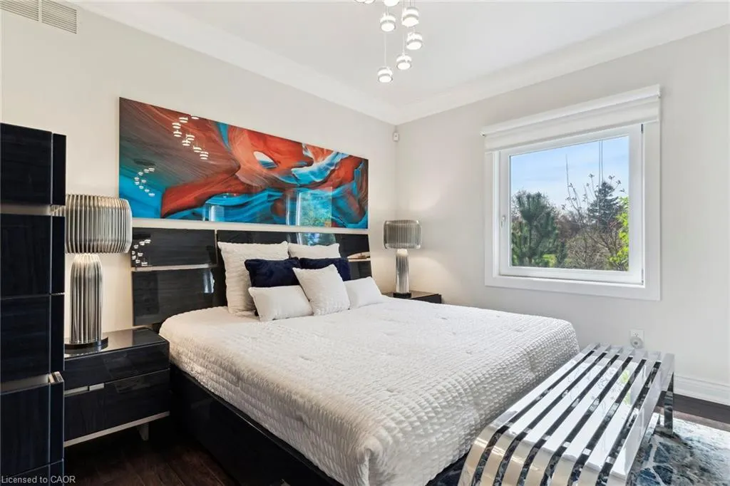 23 Steepleview Court