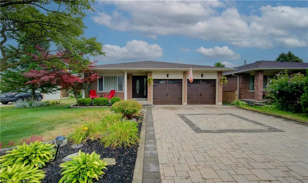 12 Mccabe Court