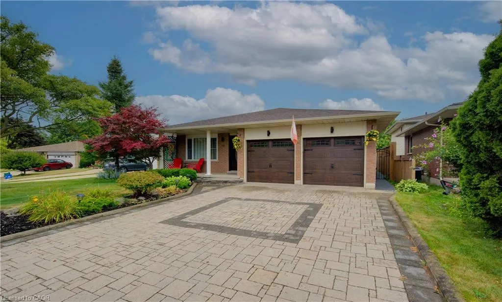 12 Mccabe Court