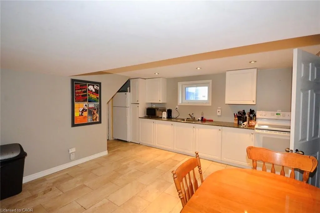 15 Mericourt Road