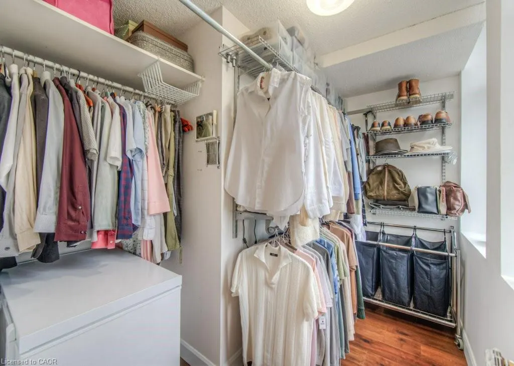 36 James Street S, #1102