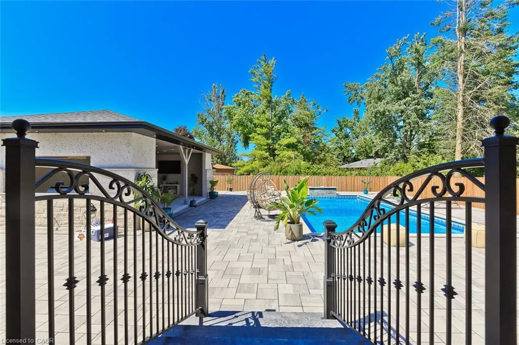 214 Ashford Drive