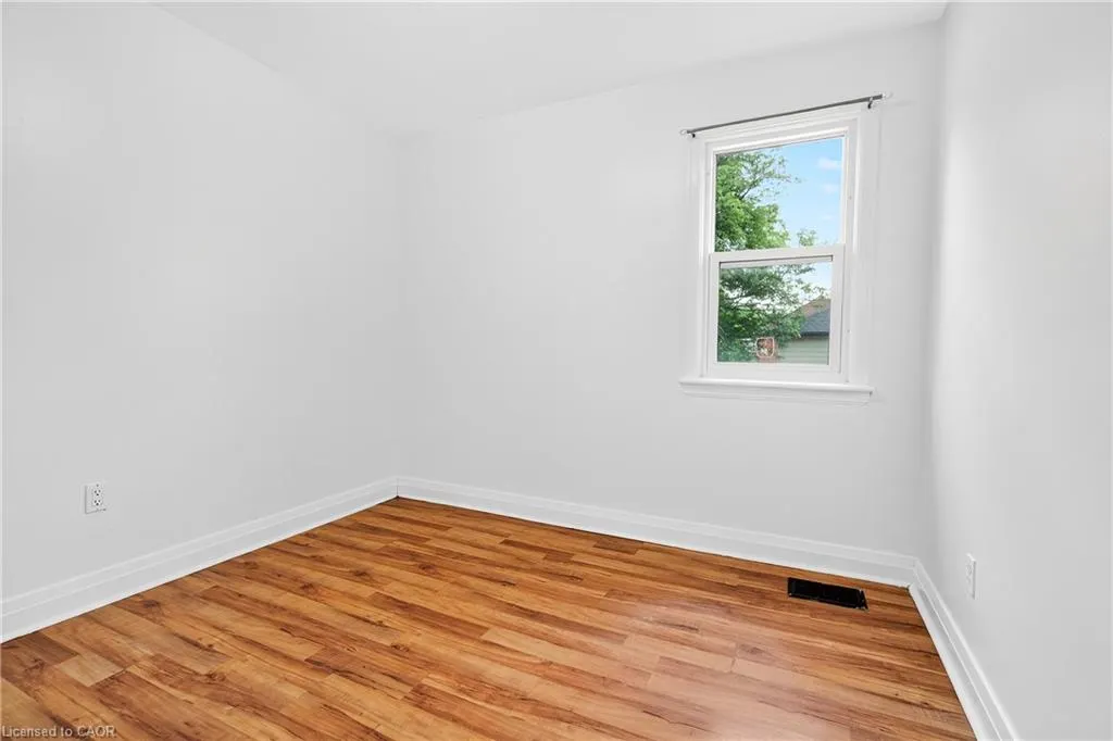 17 West 3rd Street