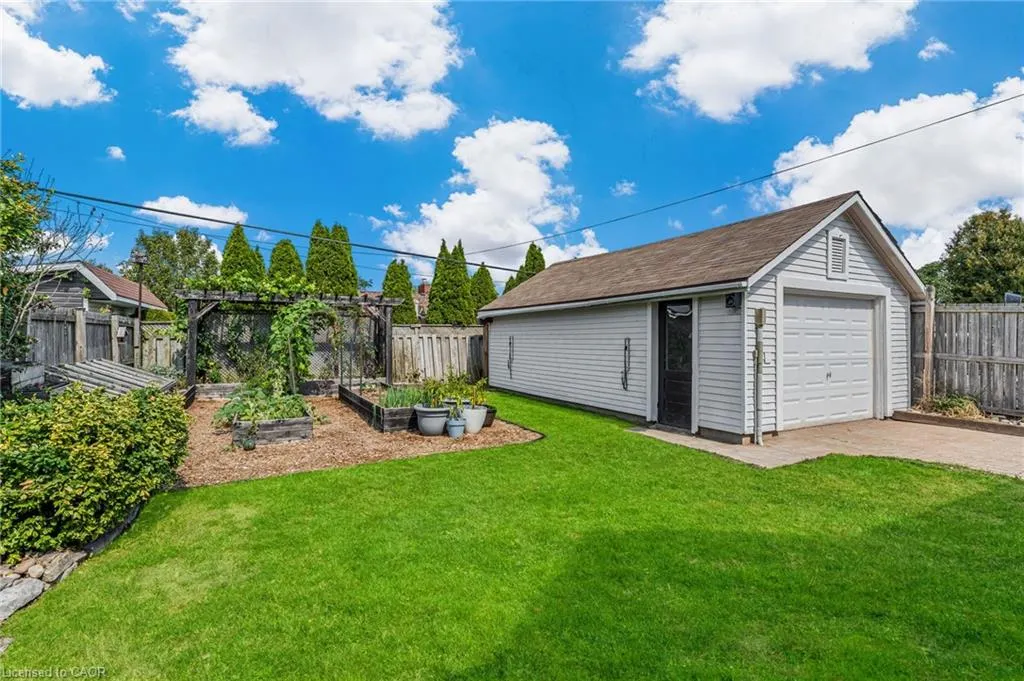 246 Bowen Road