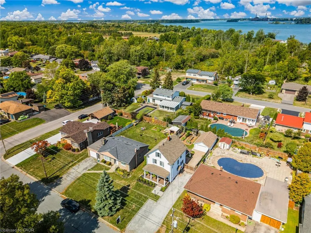 246 Bowen Road