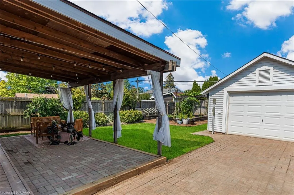 246 Bowen Road