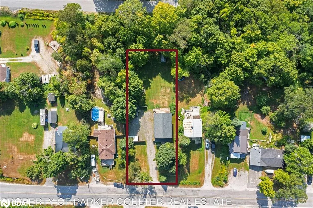 575 High St