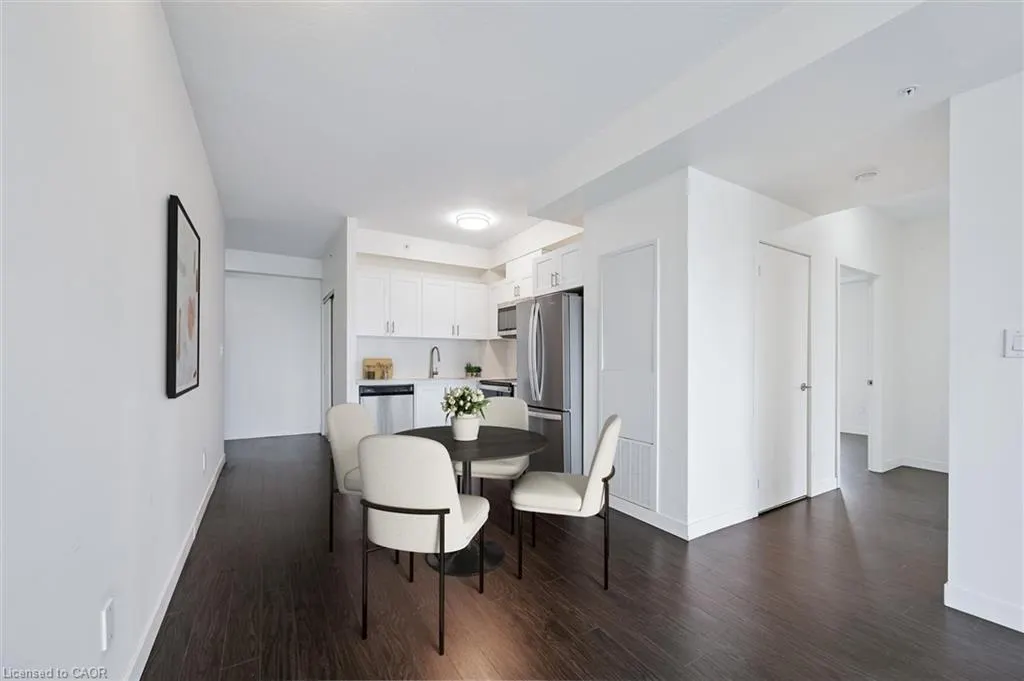 128 King Street N, #804
