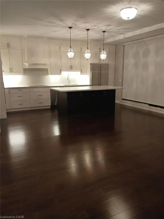 112 King Street E, #1109