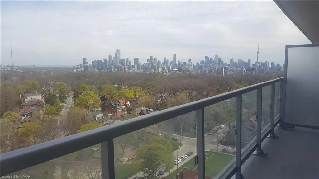 501 St Clair Avenue, #1303