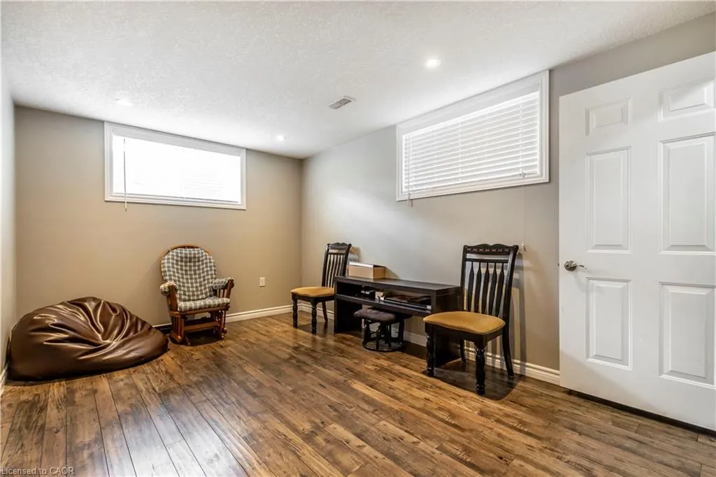 151 B Hardcastle Drive