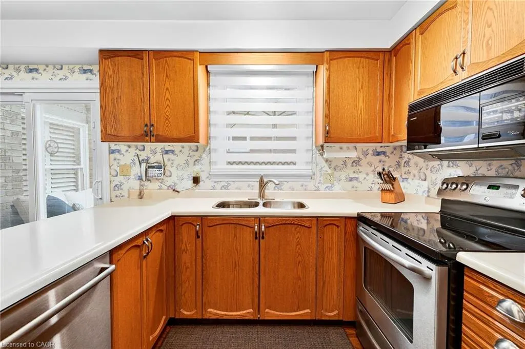506 Deerhurst Drive