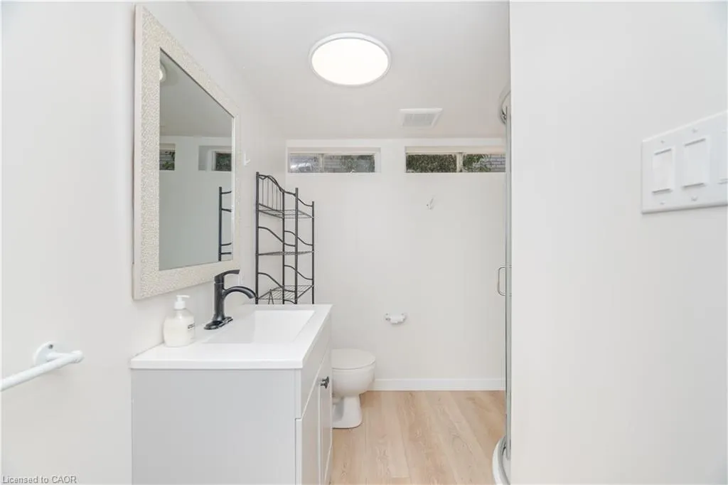 214 Forest Hill Drive, #Lower