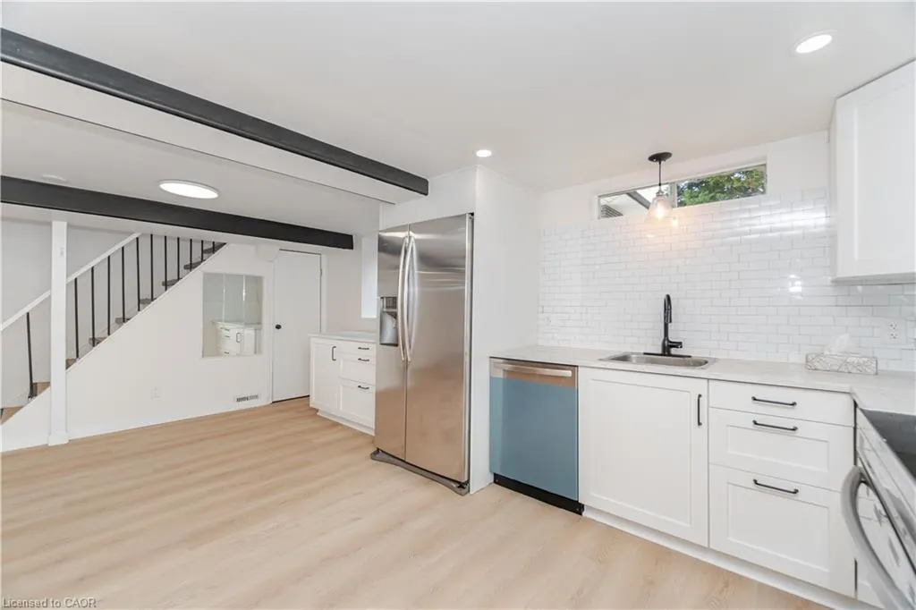 214 Forest Hill Drive, #Lower