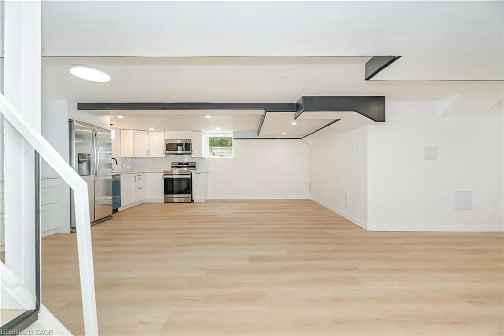 214 Forest Hill Drive, #Lower
