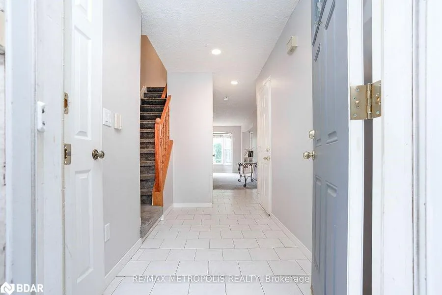 2 Royalwood Court, #59