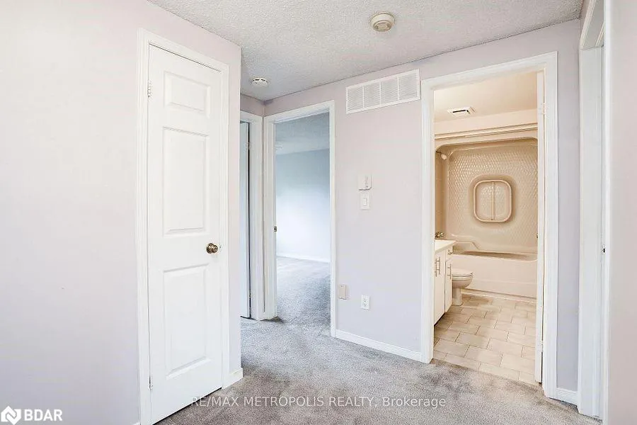2 Royalwood Court, #59