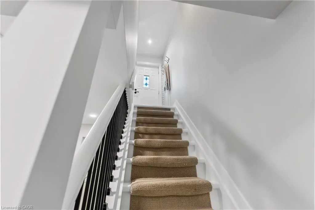 1270 Homewood Drive