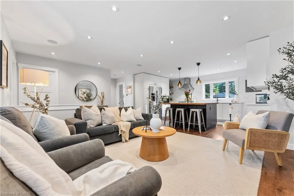 1270 Homewood Drive