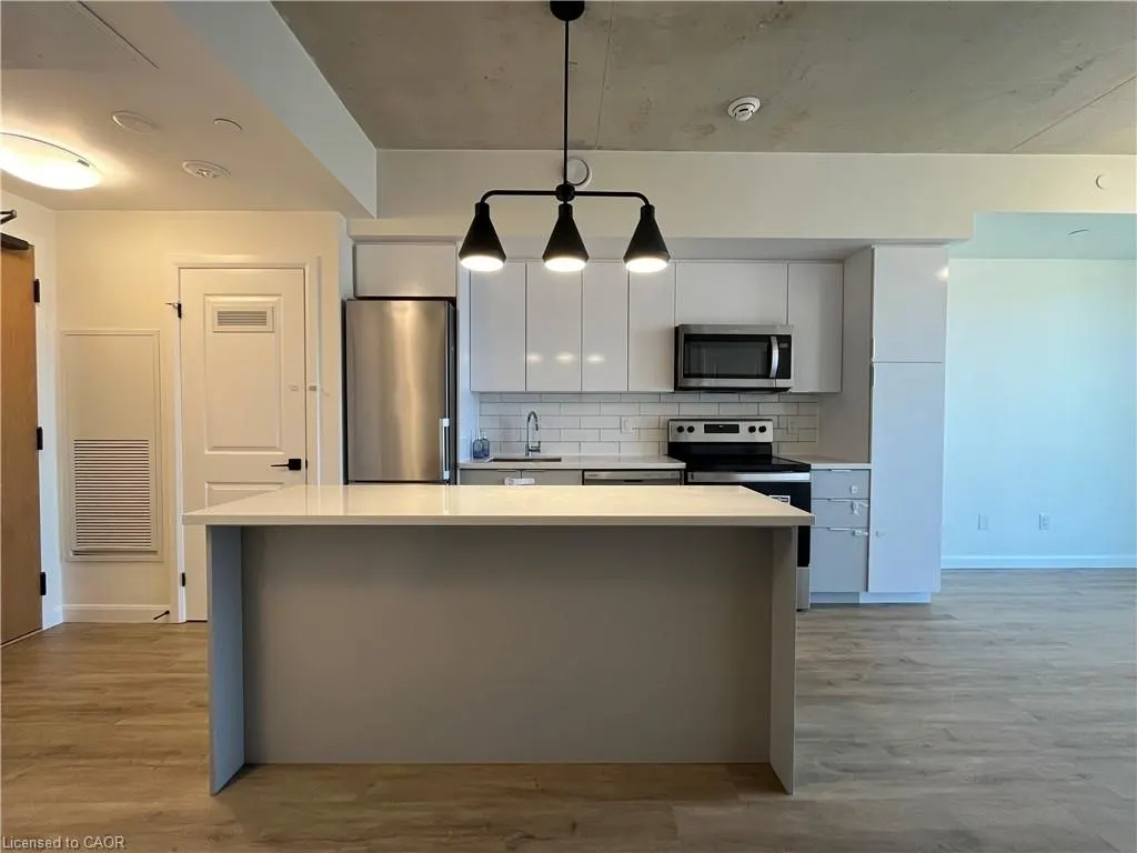 7 Erie Avenue, #515