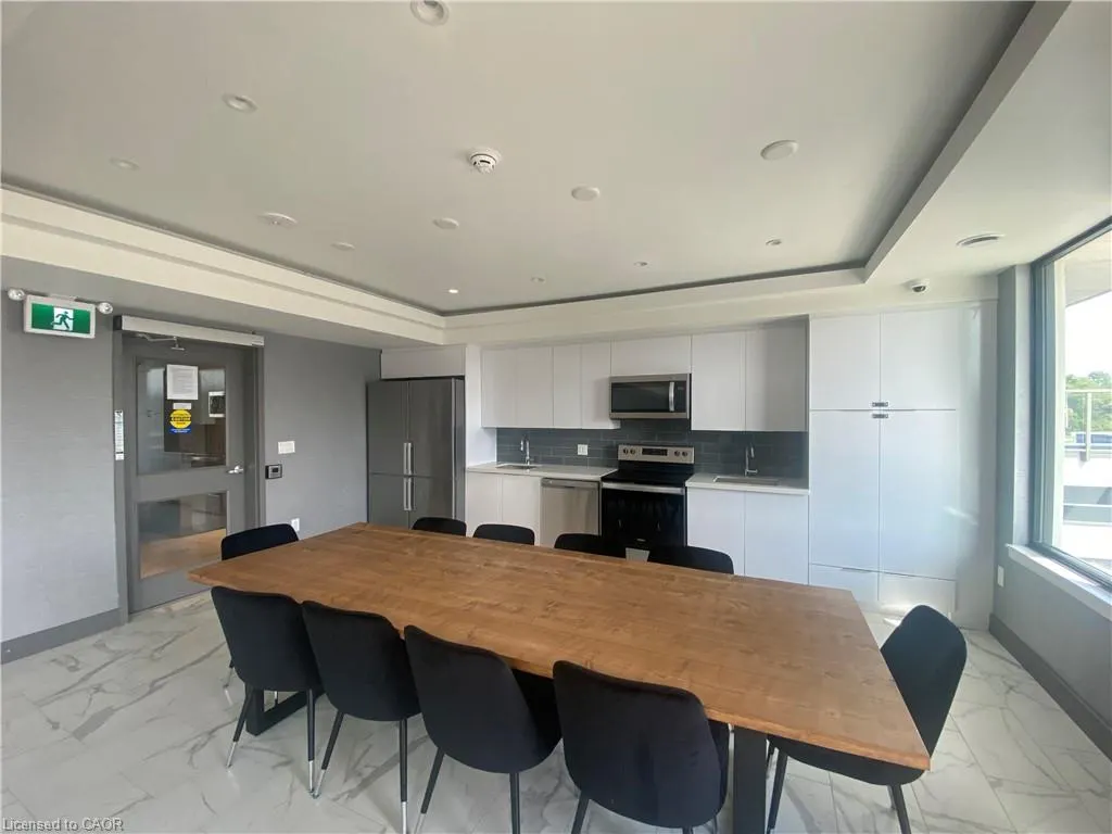 7 Erie Avenue, #515