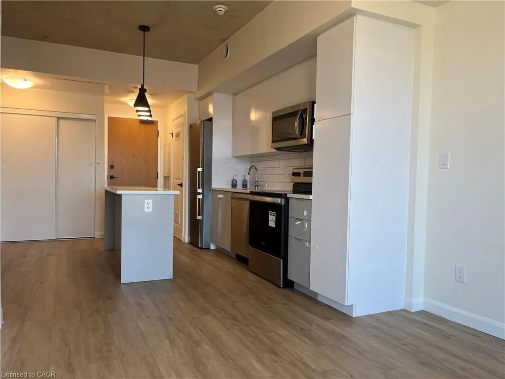 7 Erie Avenue, #515