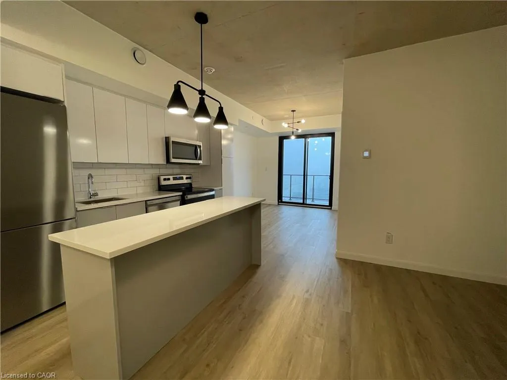 7 Erie Avenue, #515
