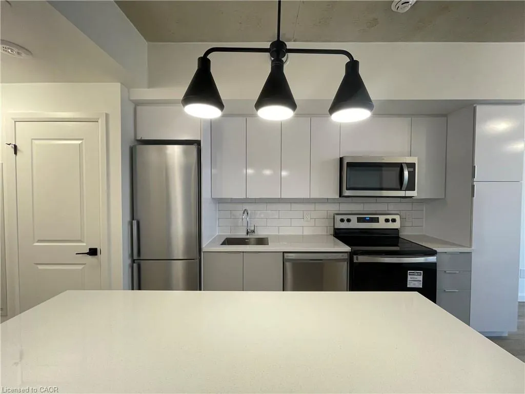 7 Erie Avenue, #515