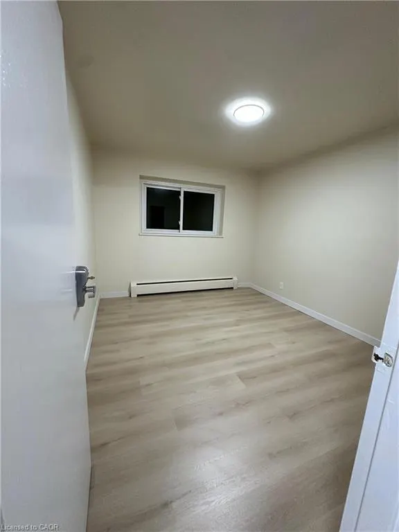 145 Macgregor Crescent, #11