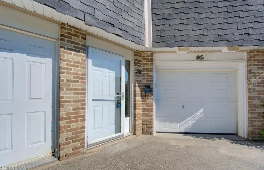 60 Elmsdale Drive, #38