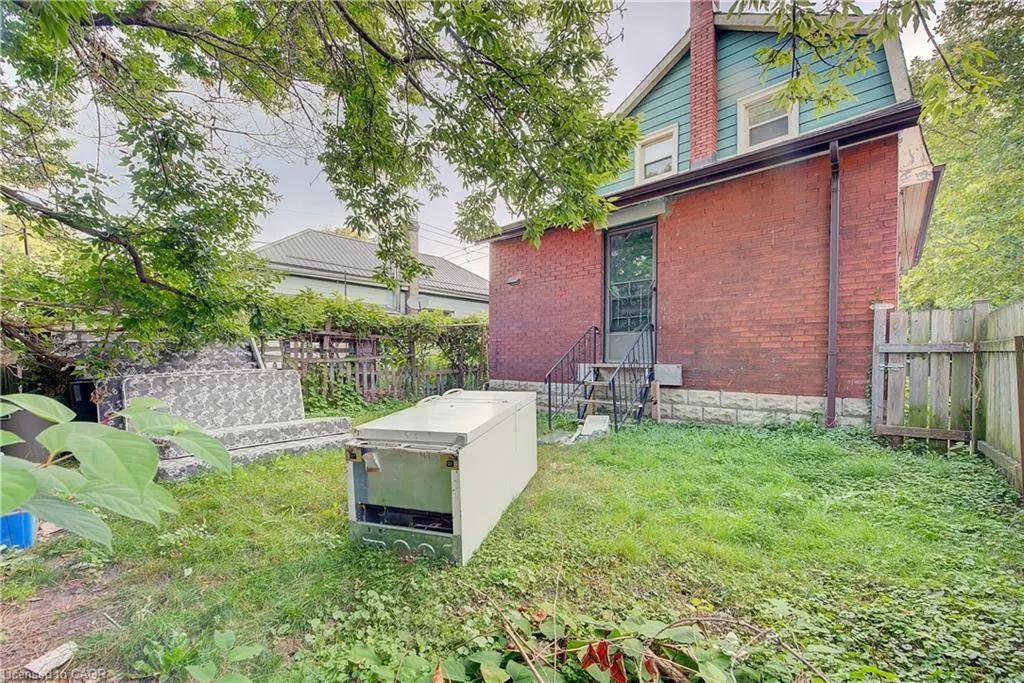 201 Clarence Street