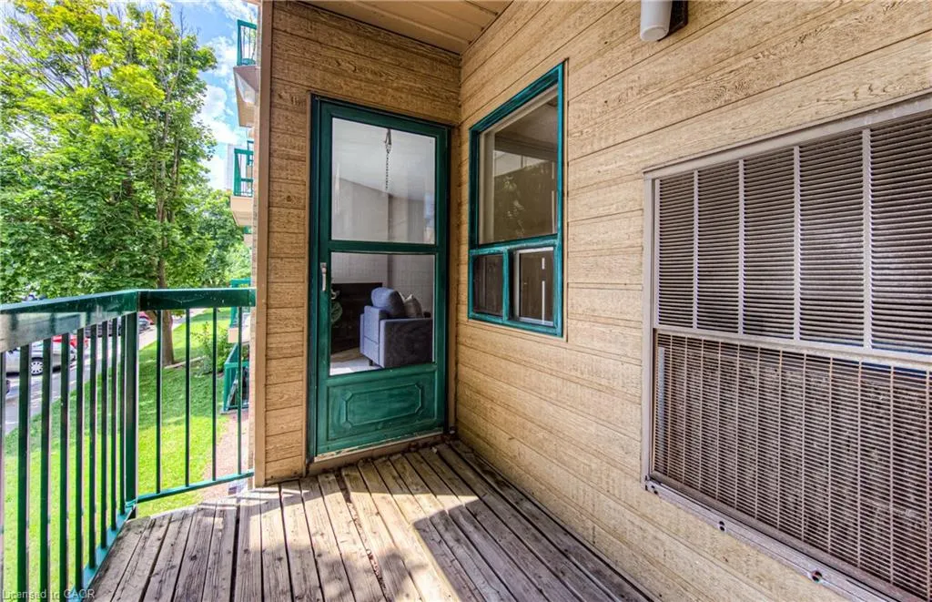15 Hofstetter Avenue, #213