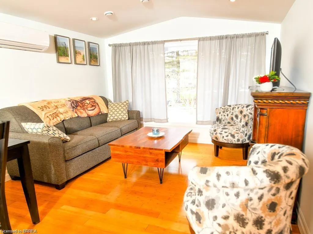 107 Rodeo Road