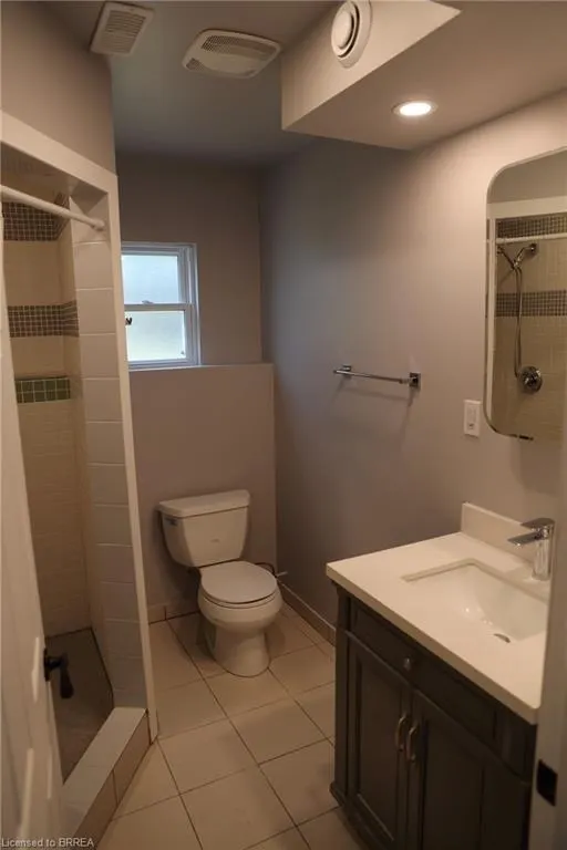 20 Ridgeview Lane, #Lower