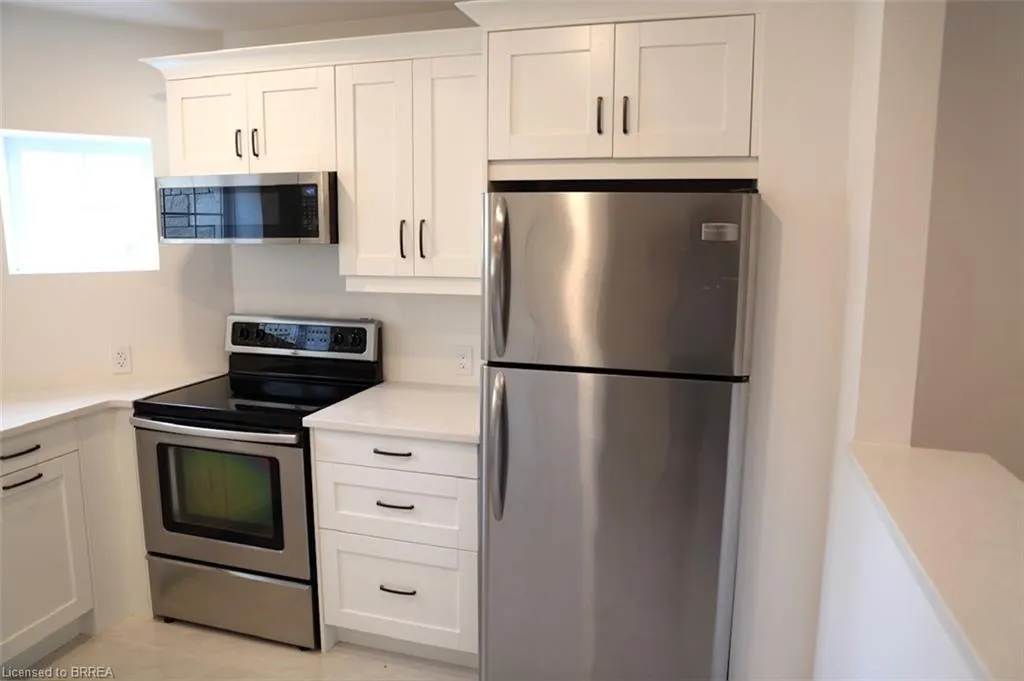 20 Ridgeview Lane, #Lower