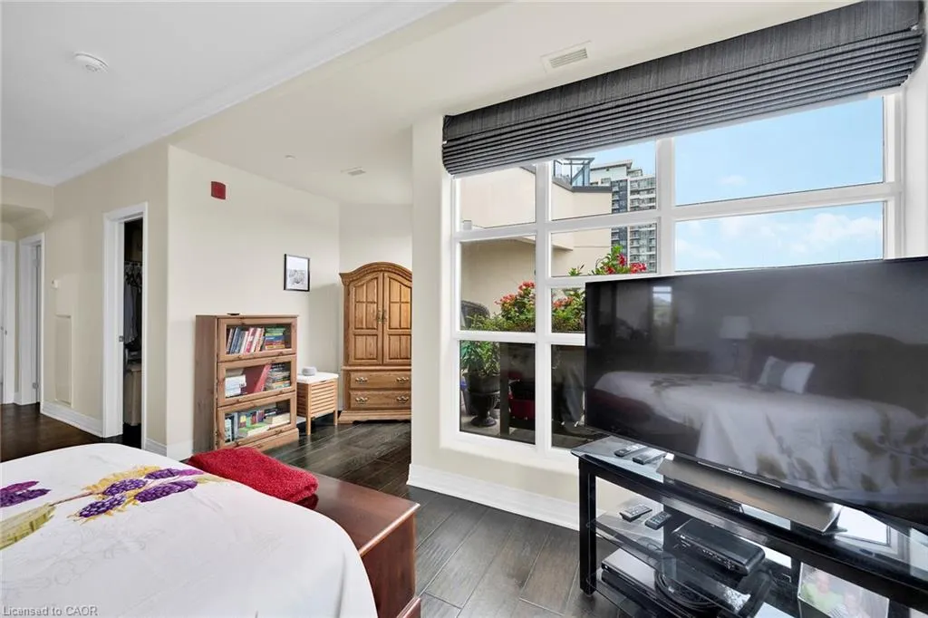 10 Concord Place, #408