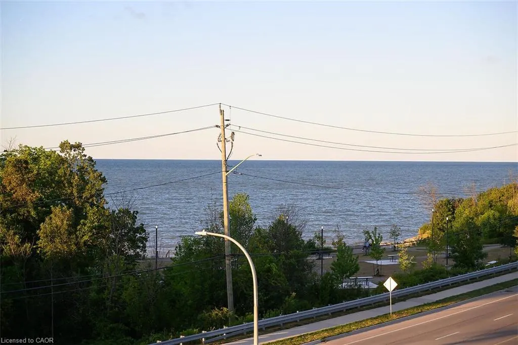 10 Concord Place, #408